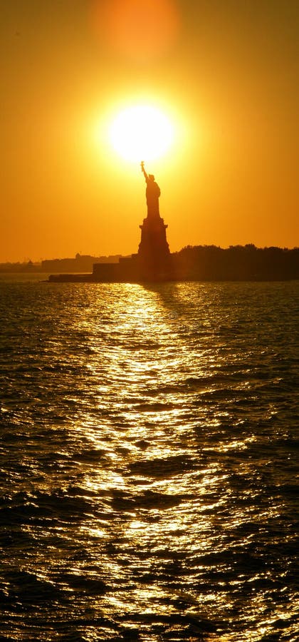 Statua del tramonto di Libert