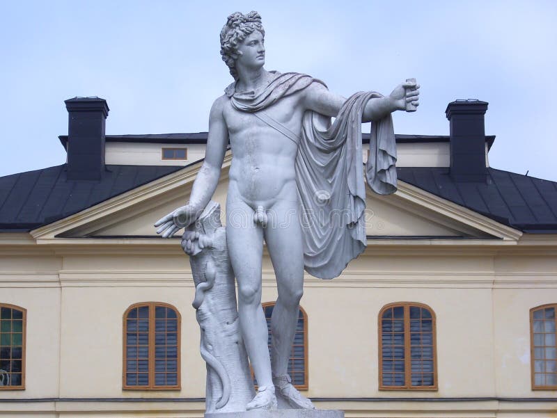 Statua di Apollo fotografia stock libera da diritti Statua di Apollo fotografia stock libera da diritti