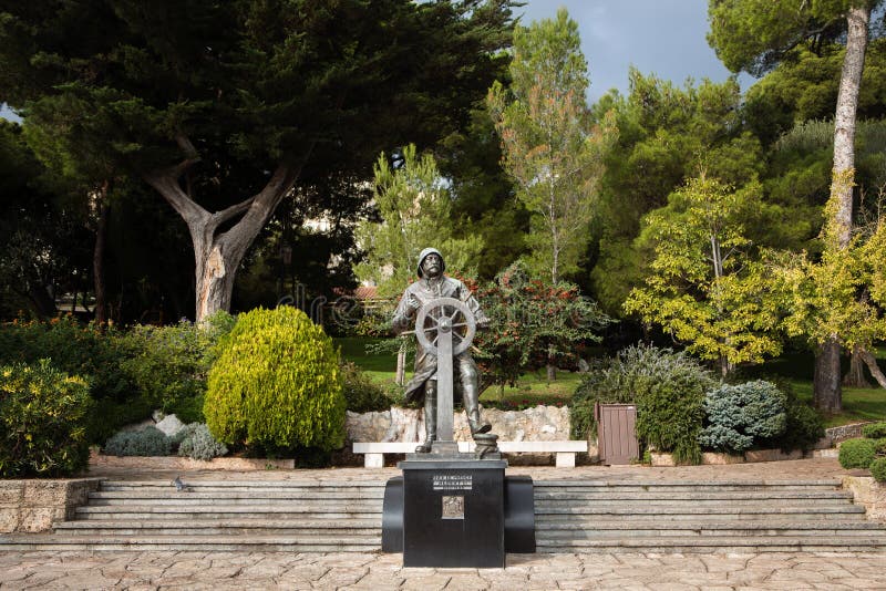 Statua di principe Albert I in st Martin Gardens, Monaco-Ville immagini stock Statua di principe Albert I in st Martin Gardens, Monaco-Ville immagini stock