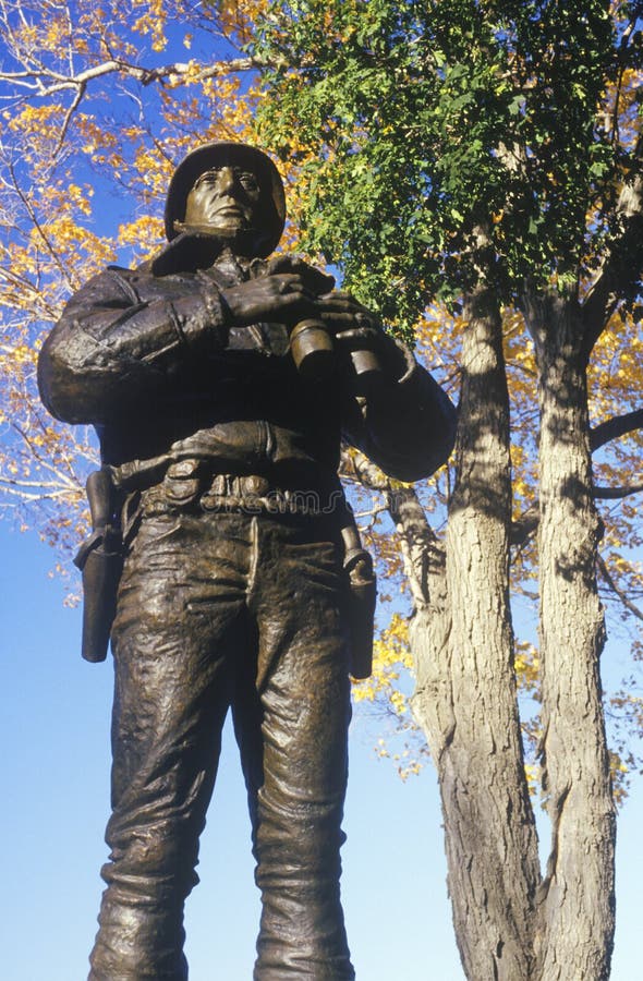 Statua George Patton, USA akademia wojskowa, West Point, NY w jesieni