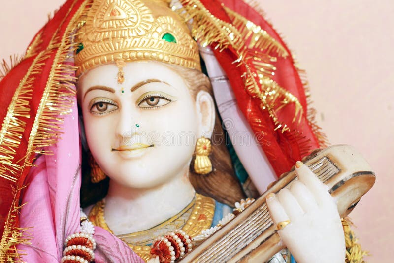 Statua di una divinità indù immagini stock