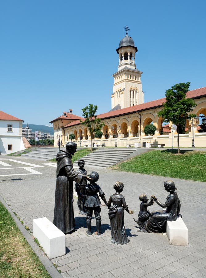 Statue bronzee in Alba Iulia Citadel, Romania fotografia stock libera da diritti Statue bronzee in Alba Iulia Citadel, Romania fotografia stock libera da diritti