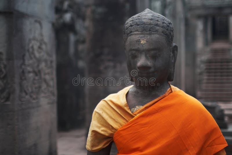Statue of a Buddha in Angkor Wat. royalty free stock photos