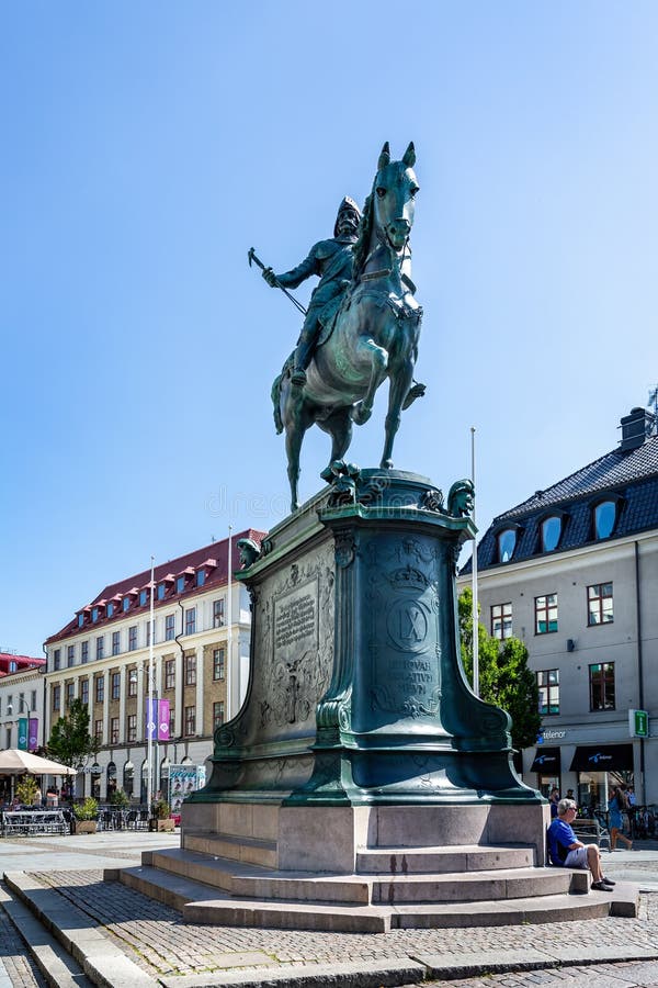 MAGNET Travel WORLD  Gun Control Gothenburg Sweden Sculpture