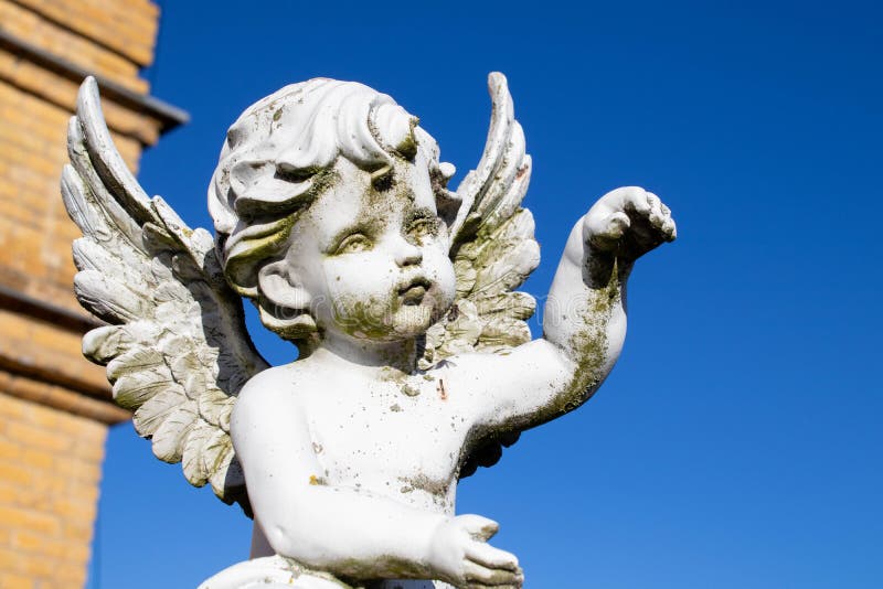 Figurine D'ange Sur La Tombe Photo stock - Image du gardien