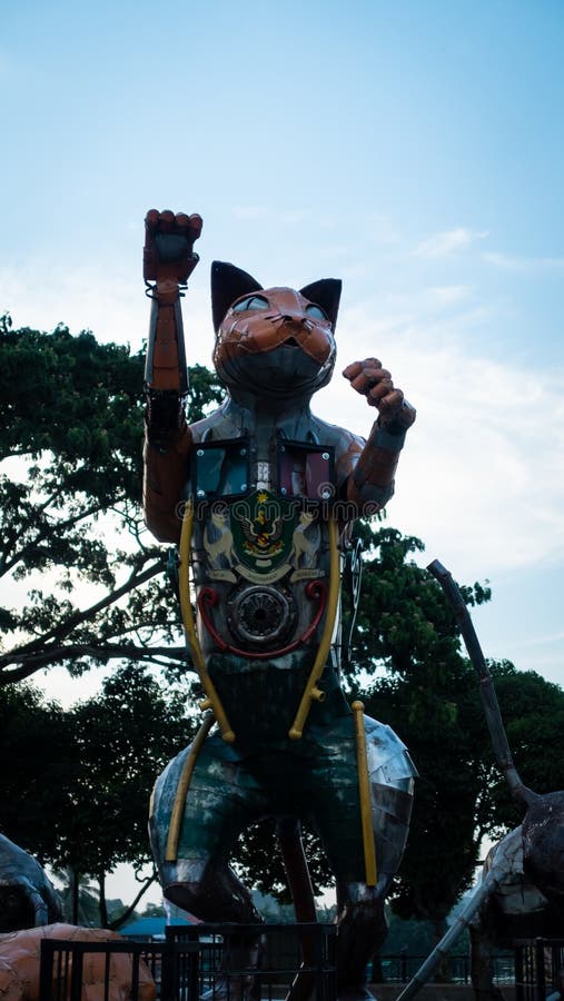 Statue De Chat Dans La Ville De Kuching Photographie Editorial Image Du Histoire Malaisien