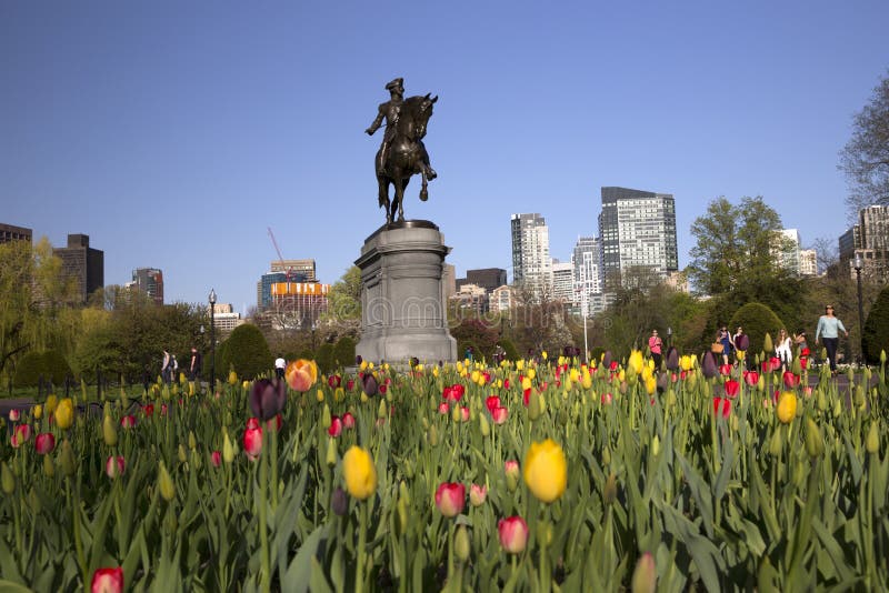 Statue de George Washington dans le jardin public de Boston images stock Statue de George Washington dans le jardin public de Boston images stock