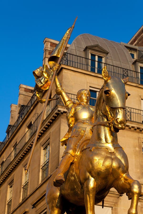 Statue De Jeanne D'Arc, Paris Image stock Image du statue, france