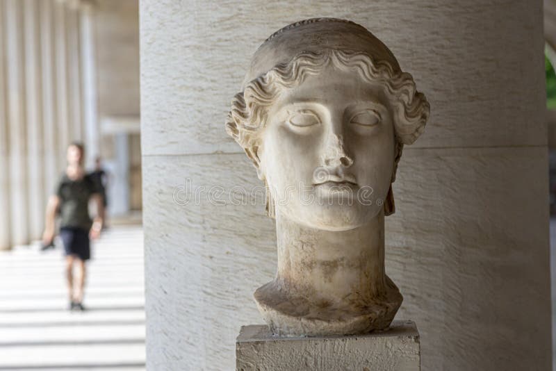 Statue De La Déesse Grecque Image éditorial - Image du verticale, dieu: 151642230