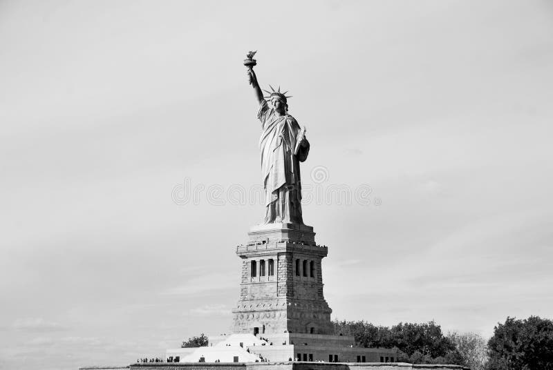 Statue De La Liberté Et Du Coucher Du Soleil De New York