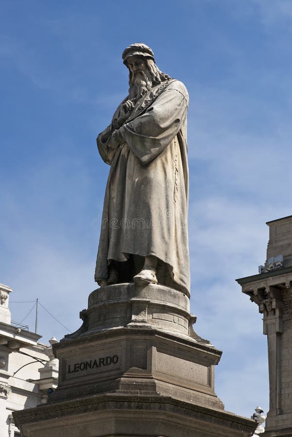 Statue de Leonardo Da Vinci à Milan