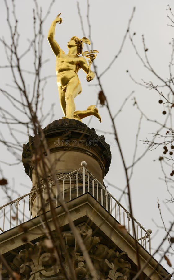 Colonne De Mercure De Microclimat De La Maison De Thermomètre De La Chambre  Image stock - Image du fermer, numéro: 207969453