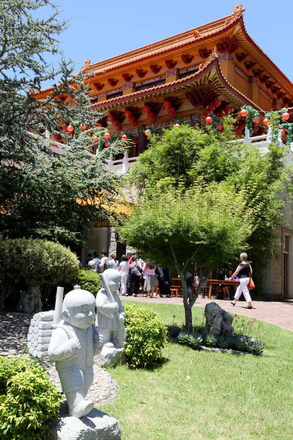Statue di piccoli monaci @ Nan Tien Temple - Australia fotografia stock Statue di piccoli monaci @ Nan Tien Temple - Australia fotografia stock