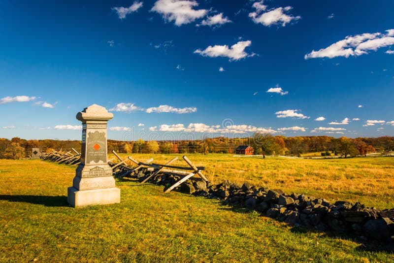 Statue and fence in a field in Gettysburg, Pennsylvania. stock photography