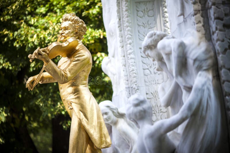 The Statue of Johann Strauss in stadtpark in Vienna, Austria