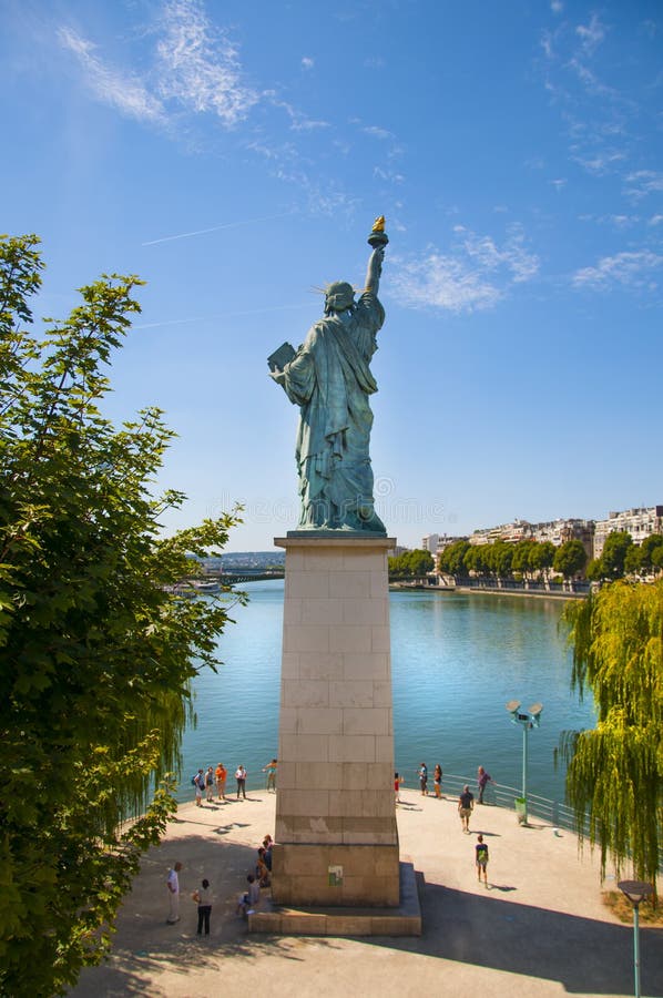 Statue of Liberty in Paris editorial stock photo. Image of landscape