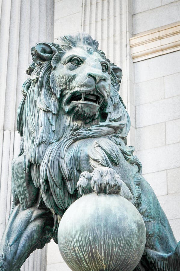 Statue of lion stock photo. Image of sculpture, statue 97587026