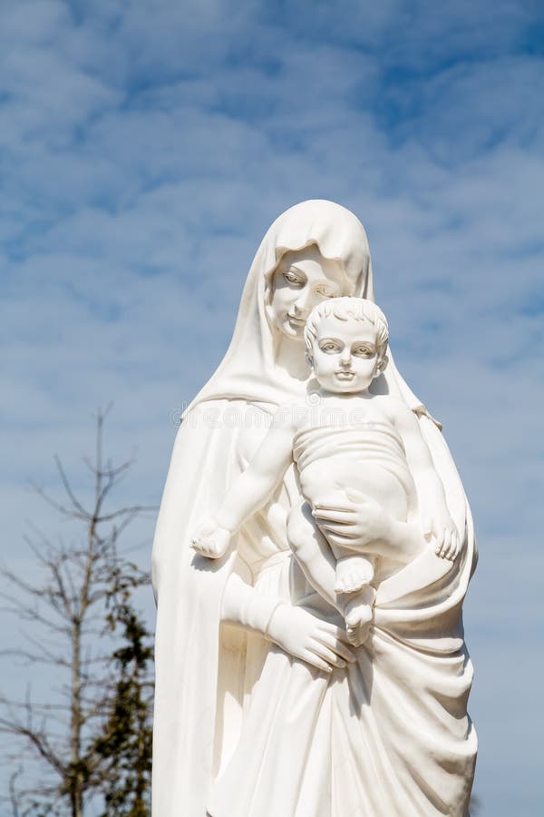 Statue of Madonna and Christ
