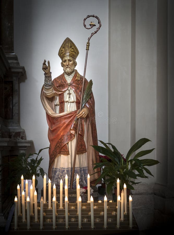 The statue of the Saint Valentine. In Italy, in the city of Terni there is a church dedicated to him. He is the protector of lovers and the city. The statue of the Saint Valentine. In Italy, in the city of Terni there is a church dedicated to him. He is the protector of lovers and the city.