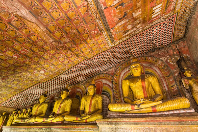 Statues of Buddha, Dambulla Cave Temple, Sri Lanka. Stock Image - Image of religious, shrine ...