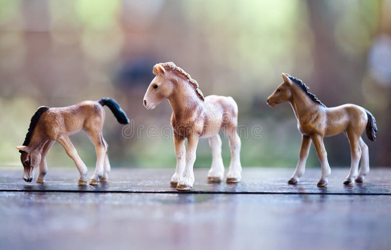 statuette τρία αλόγων στοκ εικόνες statuette τρία αλόγων στοκ εικόνες