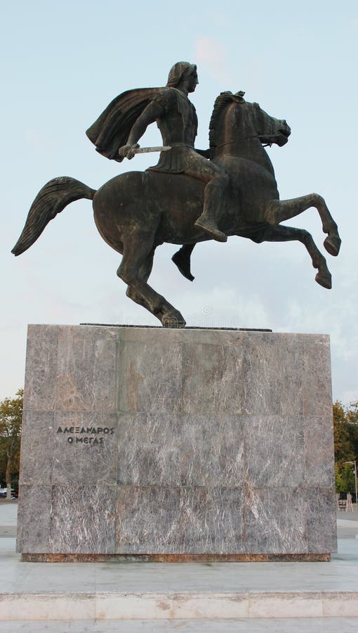 Staty av Alexander den stora Thessalonikien Grekland royaltyfria bilder Staty av Alexander den stora Thessalonikien Grekland royaltyfria bilder