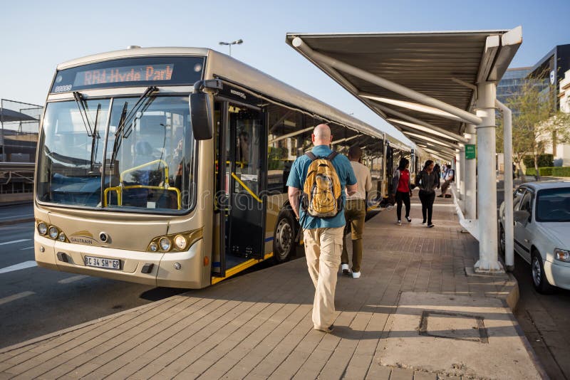 Nuovi bus  moderni su GPL fotografia stock Immagine di 