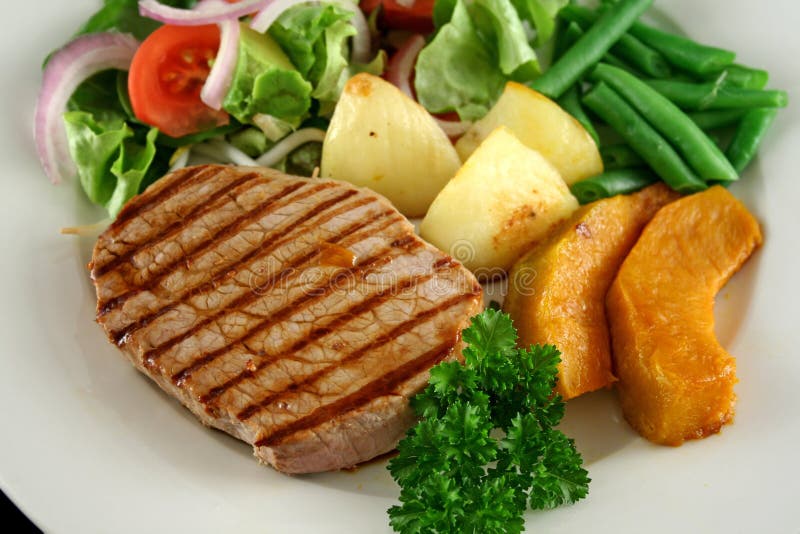 Steak And Vegetables 5 royalty free stock photos Steak And Vegetables 5 royalty free stock photos