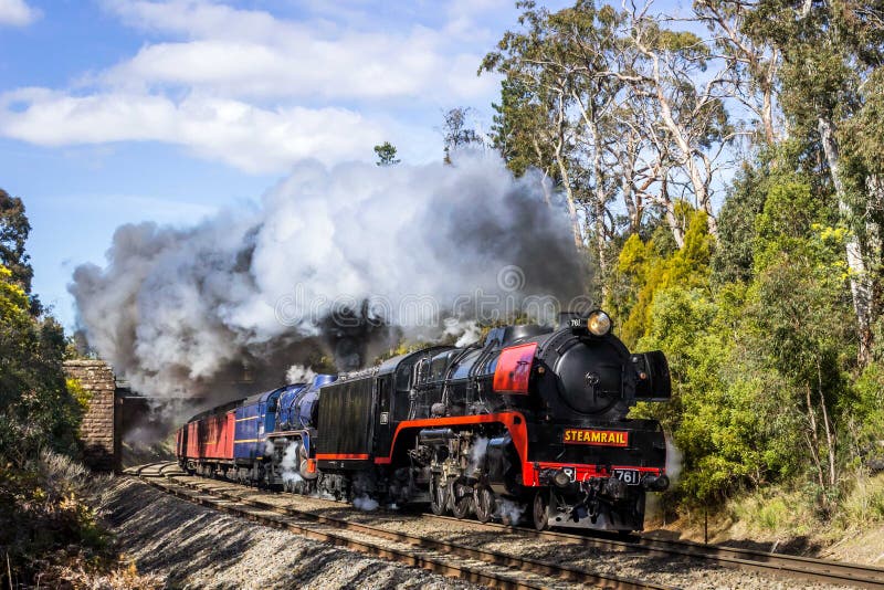 steam train trips victoria