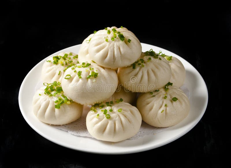 Steamed stuffed bun