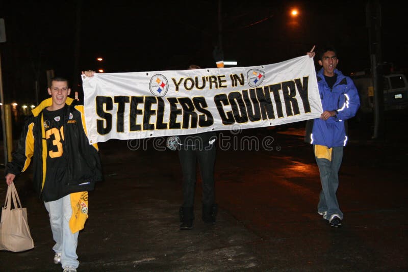 Steelers fans celebrating victory