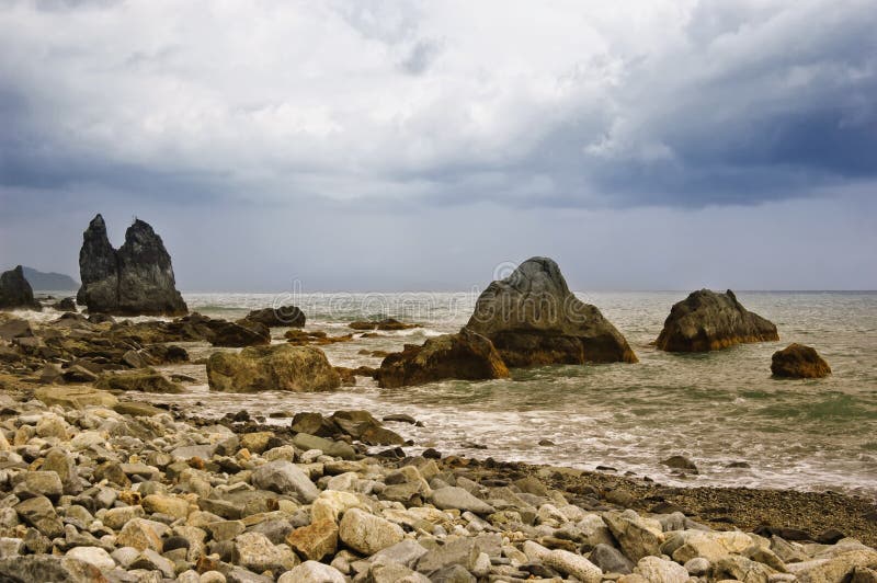 stenig strand arkivfoto stenig strand arkivfoto