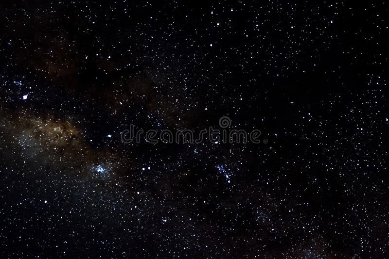 Sterren en van de de hemelnacht van de melkwegkosmische ruimte het heelal zwarte sterrige achtergrond, starfield Sterren en van de de hemelnacht van de melkwegkosmische ruimte het heelal zwarte sterrige achtergrond, starfield