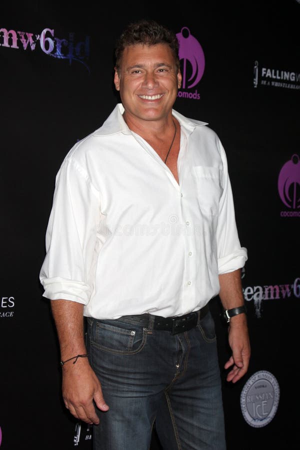 Steven Bauer editorial image. Image of hollywood, skybar - 34642315