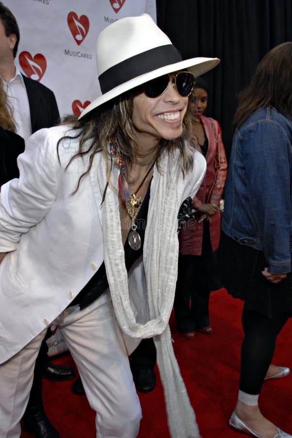 Steven Tyler sul tappeto rosso immagine stock libera da diritti Steven Tyler sul tappeto rosso immagine stock libera da diritti