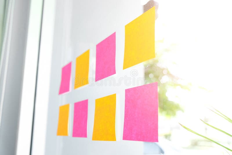 Sticky note paper reminder schedule board. Business people meeti