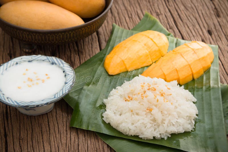 Sticky rice with mango royalty free stock image Sticky rice with mango royalty free stock image