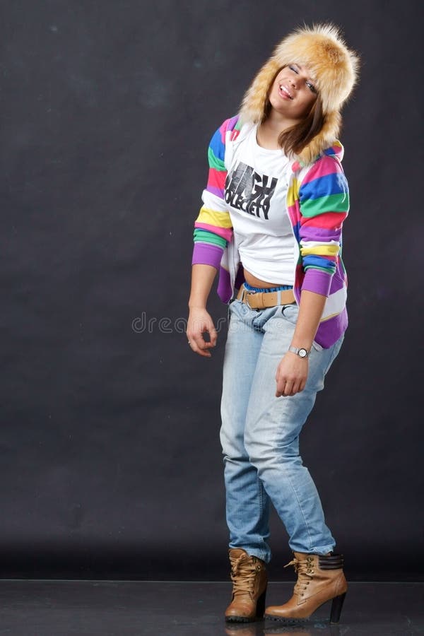 stilfull galen flicka arkivbild stilfull galen flicka arkivbild