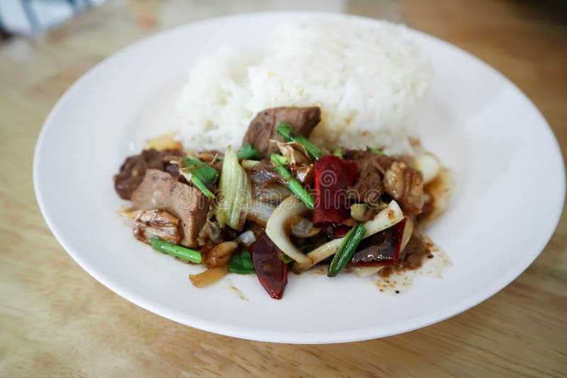Stir Fried Beef with Vegetable or Stewed Beef and Rice or Spicy Beef ...
