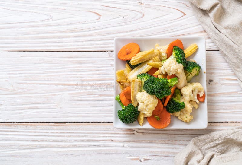 Stir-fried mix vegetable stock image. Image of cuisine - 151691707