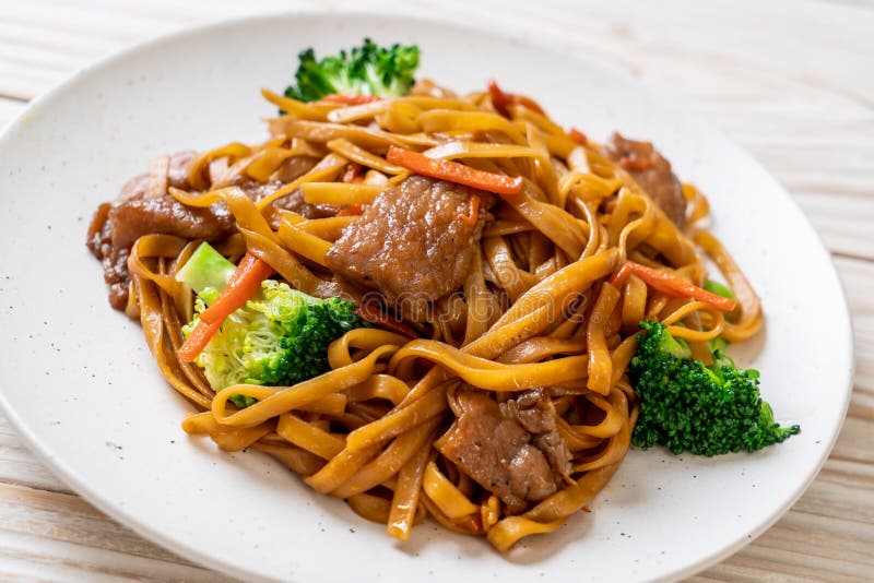 Stir-fried Noodles with Pork and Vegetable Stock Image - Image of meat
