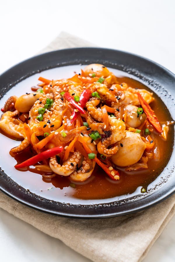 Stir-fried Octopus Or Squid With Korean Spicy Paste (osam Bulgogi Stock ...