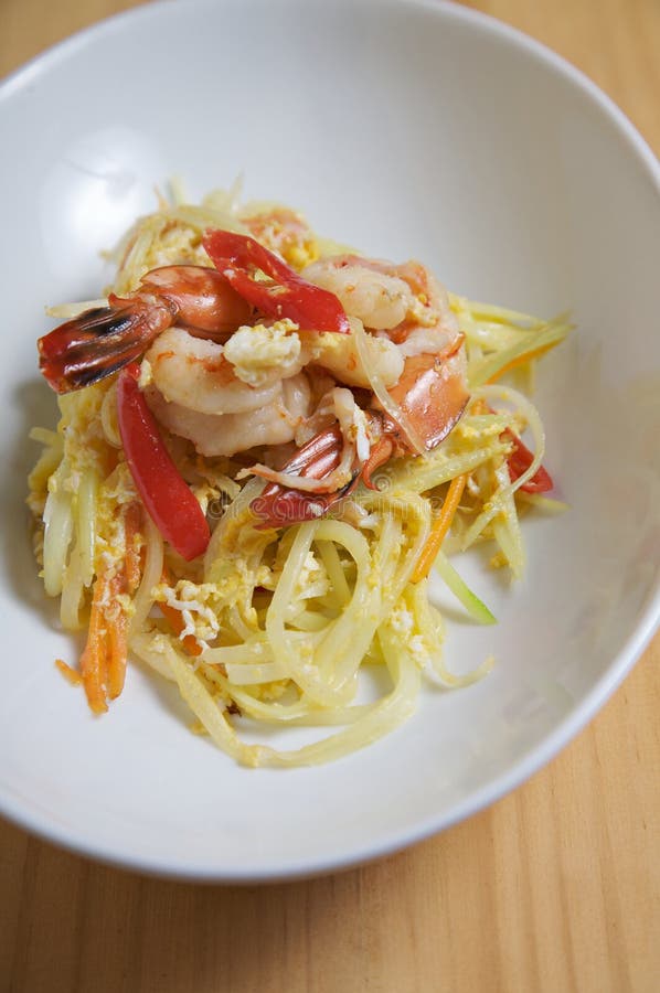 Stir fried papaya and shrimp