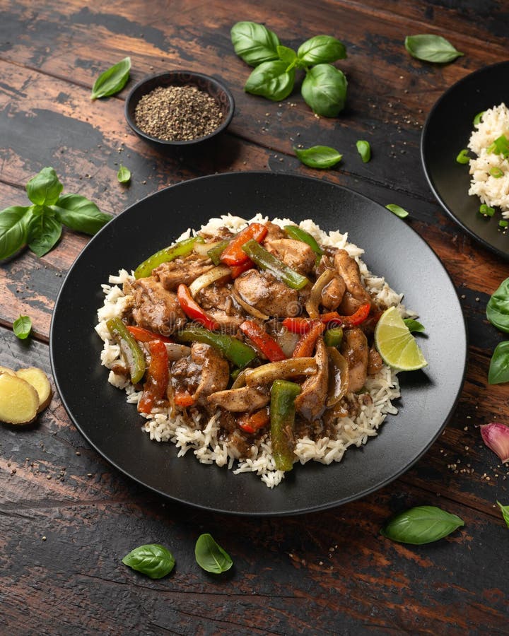 Stir Fry Pepper Chicken with Sweet Peppers, Onion, Garlic and Ginger