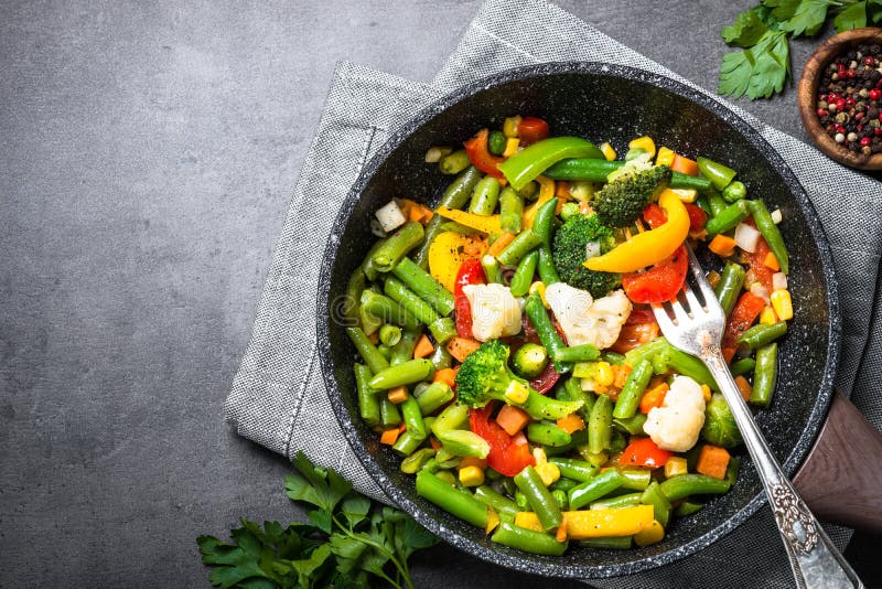Stir Fry Vegetables in the Wok. Stock Image - Image of paprika, skillet