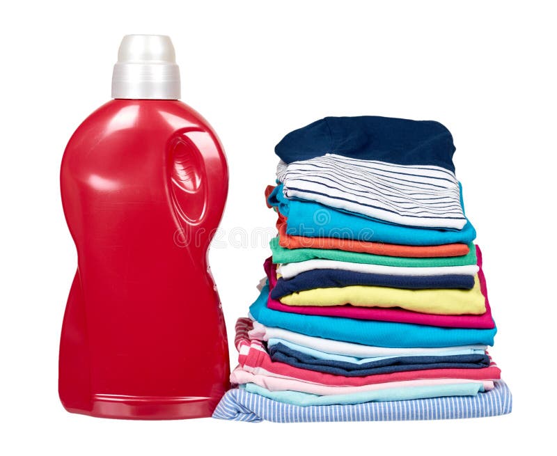 Stivă de haine și sticle detergente, rufe textile proaspete stock images