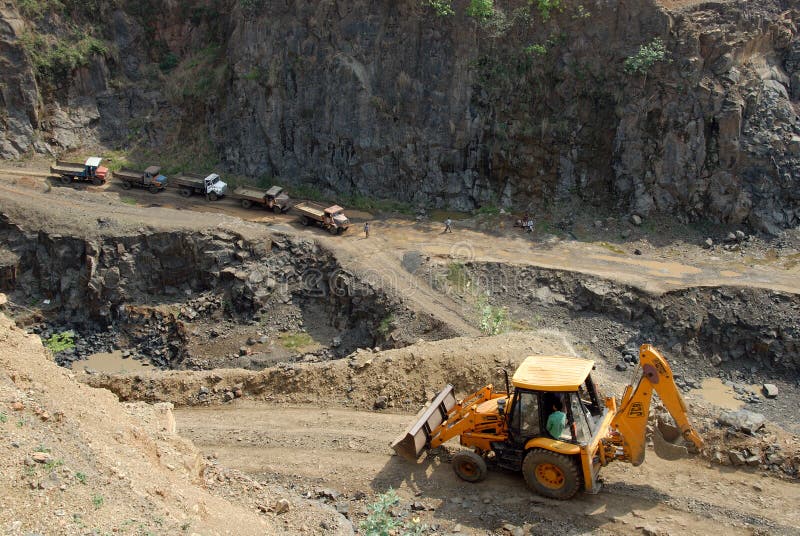 Stone crushers in India editorial photo. Image of mineral 20119076