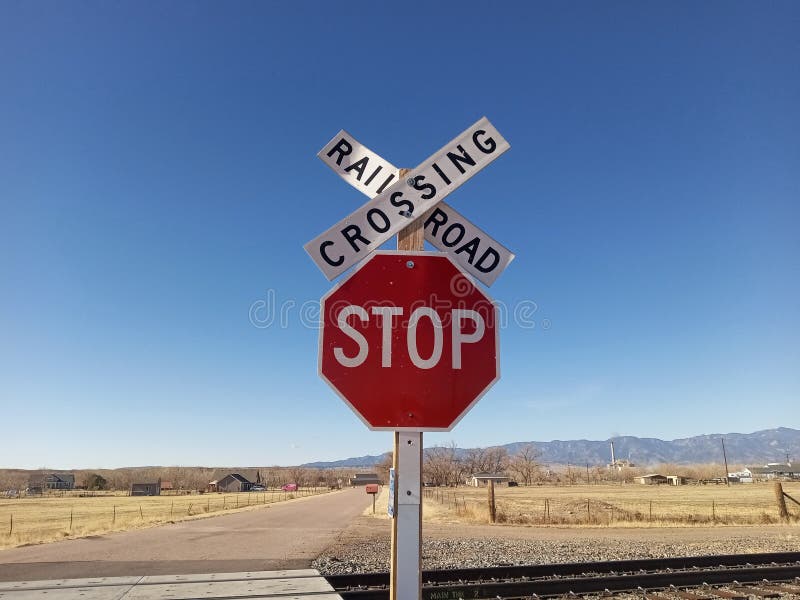 168 Railroad Crossing Gates Photos Free Royalty Free Stock Photos From Dreamstime