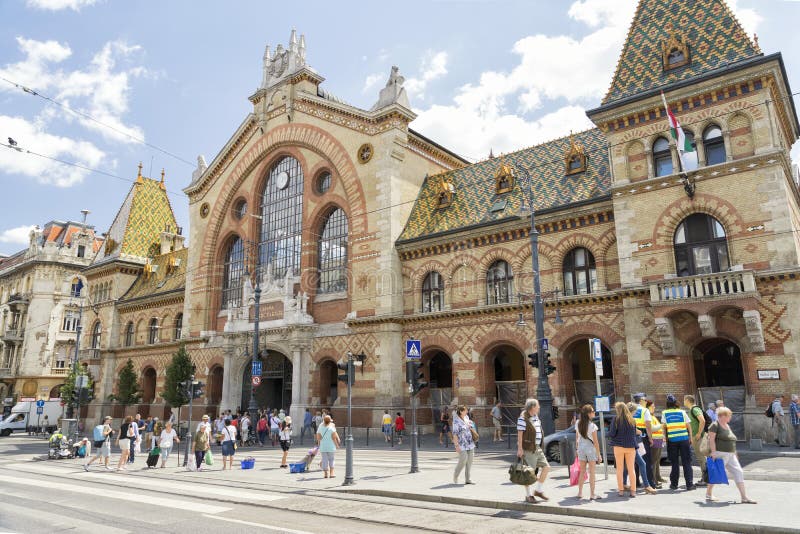 Stor saluhall, Budapest, Ungern arkivbild Stor saluhall, Budapest, Ungern arkivbild