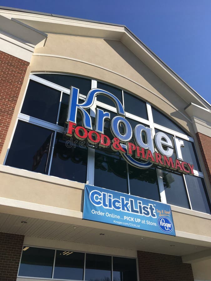 Kroger Shopping Center Strip Mall and Parking Lot Editorial Photography